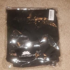Lotus black leggings
